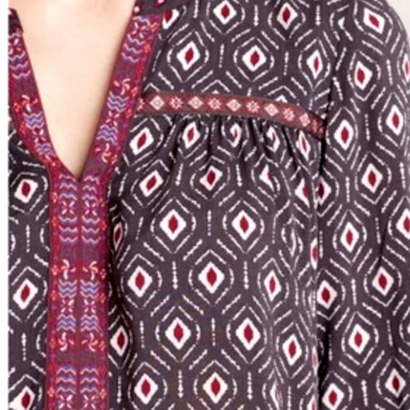 Anthropologie One September Embroidered Grey Burgundy Blouse Top Size Medium - Picture 3 of 11